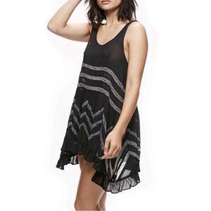 Free People Black and Gray Polka Dot Fabric size XS